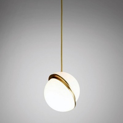 Светильник подвесной Colosseo LUX 1090/20/1С Bolla Светильник подвесной Colosseo LUX 1090/20/1С BollaОдиночные<br>Подвесной светильник – это универсальный вариант, подходящий для любой комнаты. Сегодня производители предлагают огромный выбор таких моделей по самым разным ценам. В каталоге интернет-магазина «Светодом» мы собрали большое количество интересных и оригинальных светильников по выгодной стоимости. Вы можете приобрести их в Москве, Екатеринбурге и любом другом городе России. Подвесной светильник Colosseo 1090/20/1С сразу же привлечет внимание Ваших гостей благодаря стильному исполнению. Благородный дизайн позволит использовать эту модель практически в любом интерьере. Она обеспечит достаточно света и при этом легко монтируется. Чтобы купить подвесной светильник Colosseo 1090/20/1С, воспользуйтесь формой на нашем сайте или позвоните менеджерам интернет-магазина.<br><br>Тип лампы: Накаливания / энергосбережения / светодиодная<br>Тип цоколя: E27<br>Количество ламп: 1<br>Диаметр, мм мм: 200<br>Высота, мм: 200<br>Оттенок (цвет): белый
