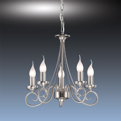 Люстра Odeon Light 1425/5 никель Sandia Люстра Odeon Light 1425/5 никель SandiaПодвесные<br>Итальянская люстра ODEON LIGHT 1425/5 бронза Sandia станет желанным приобретением для ценителей изысканного и оригинального дизайна в интерьере! Она стилизована под подсвечник с пятью плафонами-свечами. «Холодная» цветовая гамма позволяет ей прекрасно подойти к комнате в таких же тонах, а стильный дизайн делает ее современной и броской. Площадь освещения достигает двадцати квадратных метров, поэтому люстра великолепно впишется в просторное помещение с высоким потолком. Благодаря своей необычной форме, она всегда будет привлекать к себе внимание!<br><br>Установка на натяжной потолок: Да<br>S освещ. до, м2: 20<br>Крепление: Крюк<br>Тип лампы: накаливания / энергосбережения / LED-светодиодная<br>Тип цоколя: E14<br>Количество ламп: 5<br>Ширина, мм: 390<br>MAX мощность ламп, Вт: 60<br>Высота, мм: 390<br>Цвет арматуры: серый