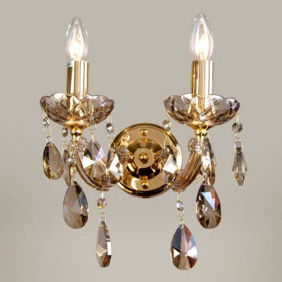 Светильник Favourite 1650-2W Светильник Favourite 1650-2WХрустальные<br><br><br>Тип товара: Светильник настенный бра<br>Тип лампы: Накаливания / энергосбережения / светодиодная<br>Тип цоколя: E14<br>Количество ламп: 2<br>MAX мощность ламп, Вт: 40<br>Размеры: W270*D190*H210<br>Цвет арматуры: Золотой