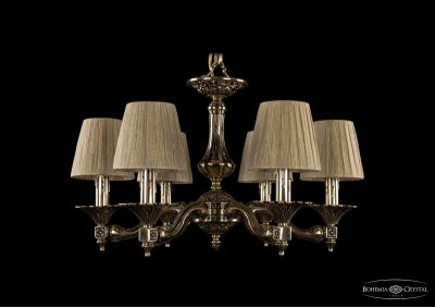 Люстра Bohemia Ivele 1710/6/160/GB/SH7 Люстра Bohemia Ivele 1710/6/160/GB/SH7Подвесные<br>Компания «Светодом» предлагает широкий ассортимент люстр от известных производителей. Представленные в нашем каталоге товары выполнены из современных материалов и обладают отличным качеством. Благодаря широкому ассортименту Вы сможете найти у нас люстру под любой интерьер. Мы предлагаем как классические варианты, так и современные модели, отличающиеся лаконичностью и простотой форм. Стильная люстра Bohemia 1710/6/160/GB/SH7 станет украшением любого дома. Эта модель от известного производителя не оставит равнодушным ценителей красивых и оригинальных предметов интерьера. Люстра Bohemia 1710/6/160/GB/SH7 обеспечит равномерное распределение света по всей комнате. При выборе обратите внимание на характеристики, позволяющие приобрести наиболее подходящую модель. Купить понравившуюся люстру по доступной цене Вы можете в интернет-магазине «Светодом». Мы предлагаем доставку не только по Москве и Екатеринбурге, но и по всей России.<br><br>S освещ. до, м2: 18<br>Тип товара: Люстра хрустальная<br>Тип лампы: накаливания / энергосбережения / LED-светодиодная<br>Тип цоколя: E14<br>Количество ламп: 6<br>MAX мощность ламп, Вт: 60<br>Размеры: Диаметр - 54см<br>Цвет арматуры: Золотой с чернением