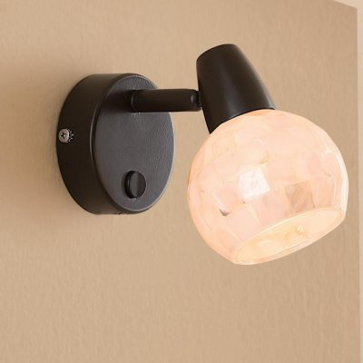 Citilux Соната CL520515 Светильник поворотный спот Citilux Соната CL520515 Светильник поворотный спотОдиночные<br>Светильники-споты – это оригинальные изделия с современным дизайном. Они позволяют не ограничивать свою фантазию при выборе освещения для интерьера. Такие модели обеспечивают достаточно качественный свет. Благодаря компактным размерам Вы можете использовать несколько спотов для одного помещения. Интернет-магазин «Светодом» предлагает необычный светильник-спот Citilux CL520515 по привлекательной цене. Эта модель станет отличным дополнением к люстре, выполненной в том же стиле. Перед оформлением заказа изучите характеристики изделия. Купить светильник-спот Citilux CL520515 в нашем онлайн-магазине Вы можете либо с помощью формы на сайте, либо по указанным выше телефонам. Обратите внимание, что мы предлагаем доставку не только по Москве и Екатеринбургу, но и всем остальным российским городам.<br><br>S освещ. до, м2: 4<br>Тип товара: Светильник поворотный спот<br>Тип лампы: накал-я - энергосбер-я<br>Тип цоколя: E14<br>Количество ламп: 1<br>Ширина, мм: 115<br>MAX мощность ламп, Вт: 60<br>Размеры: С выключателем, Диаметр основания 8см, Размер головки 11,5см, Рассеиватель из перламутровых элементов<br>Длина, мм: 220<br>Высота, мм: 120<br>Поверхность арматуры: матовый<br>Оттенок (цвет): бежевый<br>Цвет арматуры: коричневый