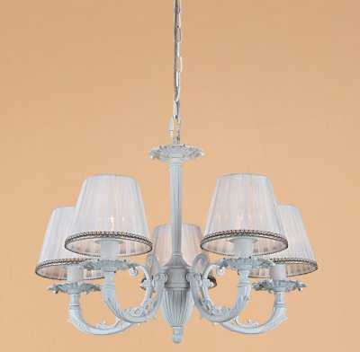 Citilux Канон CL412152 Люстра подвесная Citilux Канон CL412152 Люстра подвеснаяПодвесные<br>Компания «Светодом» предлагает широкий ассортимент люстр от известных производителей. Представленные в нашем каталоге товары выполнены из современных материалов и обладают отличным качеством. Благодаря широкому ассортименту Вы сможете найти у нас люстру под любой интерьер. Мы предлагаем как классические варианты, так и современные модели, отличающиеся лаконичностью и простотой форм. Стильная люстра Citilux CL412152 станет украшением любого дома. Эта модель от известного производителя не оставит равнодушным ценителей красивых и оригинальных предметов интерьера. Люстра Citilux CL412152 обеспечит равномерное распределение света по всей комнате. При выборе обратите внимание на характеристики, позволяющие приобрести наиболее подходящую модель. Купить понравившуюся люстру по доступной цене Вы можете в интернет-магазине «Светодом».<br><br>Установка на натяжной потолок: Да<br>S освещ. до, м2: 20<br>Крепление: Планка<br>Тип лампы: накаливания / энергосбережения / LED-светодиодная<br>Тип цоколя: E14<br>Количество ламп: 5<br>MAX мощность ламп, Вт: 60<br>Диаметр, мм мм: 560<br>Размеры: Диаметр 56см, Высота 50-120см, Абажуры в комплекте<br>Высота, мм: 500-1200<br>Оттенок (цвет): белый<br>Цвет арматуры: белый