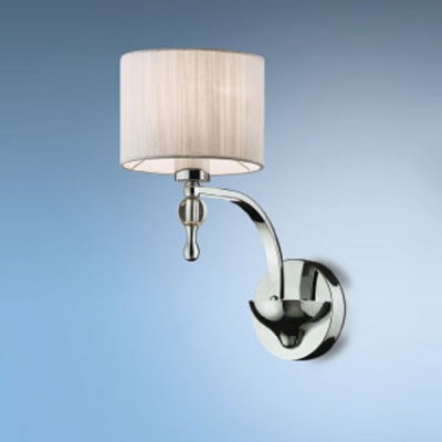 Светильник Odeon Light 2005/1W Viga хром Светильник Odeon Light 2005/1W Viga хромМодерн<br><br><br>S освещ. до, м2: 4<br>Тип лампы: накаливания / энергосбережения / LED-светодиодная<br>Тип цоколя: E27<br>Количество ламп: 1<br>Ширина, мм: 180<br>MAX мощность ламп, Вт: 60<br>Расстояние от стены, мм: 330<br>Высота, мм: 380<br>Цвет арматуры: серебристый