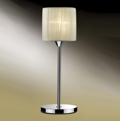 Настольная лампа Odeon light 2085/1T Niola хром Настольная лампа Odeon light 2085/1T Niola хромС абажуром<br>Классика в настольном освещении – это лампа Odeon light 2085/1T. Не откажите себе в удовольствии<br><br>S освещ. до, м2: 2<br>Тип лампы: накал-я - энергосбер-я<br>Тип цоколя: E14<br>Количество ламп: 1<br>MAX мощность ламп, Вт: 40<br>Диаметр, мм мм: 140<br>Высота, мм: 380<br>Цвет арматуры: серебристый