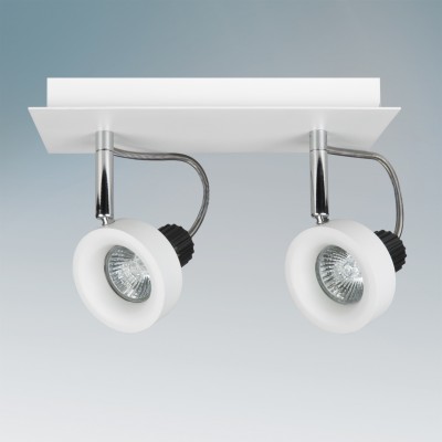 Lightstar VARIETA 210126 Светильник Lightstar VARIETA 210126 СветильникДвойные<br>Светильники-споты – это оригинальные изделия с современным дизайном. Они позволяют не ограничивать свою фантазию при выборе освещения для интерьера. Такие модели обеспечивают достаточно качественный свет. Благодаря компактным размерам Вы можете использовать несколько спотов для одного помещения. Интернет-магазин «Светодом» предлагает необычный светильник-спот Lightstar 210126 по привлекательной цене. Эта модель станет отличным дополнением к люстре, выполненной в том же стиле. Перед оформлением заказа изучите характеристики изделия. Купить светильник-спот Lightstar 210126 в нашем онлайн-магазине Вы можете либо с помощью формы на сайте, либо по указанным выше телефонам. Обратите внимание, что у нас склады не только в Москве и Екатеринбурге, но и других городах России.<br><br>Тип лампы: галогенная/LED<br>Тип цоколя: GU10<br>Количество ламп: 2<br>Ширина, мм: 170<br>MAX мощность ламп, Вт: 50<br>Длина, мм: 250<br>Высота, мм: 100<br>Цвет арматуры: серебристый