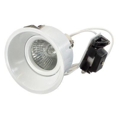 Lightstar DOMINO 214606 светильник Lightstar DOMINO 214606 светильникКруглые<br>Встраиваемые светильники – популярное осветительное оборудование, которое можно использовать в качестве основного источника или в дополнение к люстре. Они позволяют создать нужную атмосферу атмосферу и привнести в интерьер уют и комфорт. Интернет-магазин «Светодом» предлагает стильный встраиваемый светильник Lightstar 214606. Данная модель достаточно универсальна, поэтому подойдет практически под любой интерьер. Перед покупкой не забудьте ознакомиться с техническими параметрами, чтобы узнать тип цоколя, площадь освещения и другие важные характеристики. Приобрести встраиваемый светильник Lightstar 214606 в нашем онлайн-магазине Вы можете либо с помощью «Корзины», либо по контактным номерам. Мы развозим заказы по Москве, Екатеринбургу и остальным российским городам.<br><br>Тип лампы: галогенная/LED<br>Тип цоколя: МR16<br>MAX мощность ламп, Вт: 50<br>Диаметр, мм мм: 83<br>Диаметр врезного отверстия, мм: 75<br>Высота, мм: 85