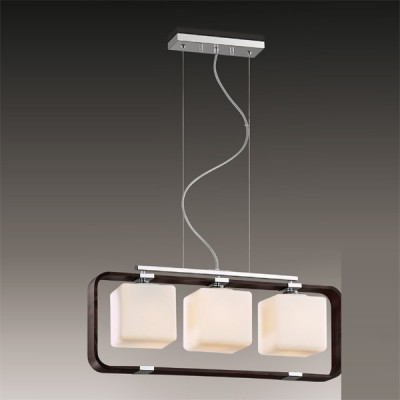 Люстра Odeon light 2199/3 хром Via Люстра Odeon light 2199/3 хром ViaПодвесные<br>Интерьеру просто необходимы глотки оригинальности, не выходящие за рамки безвкусицы. Особенной эстетикой и дизайном наделена люстра Odeon light 2199/3, выполненная в восточном стиле. Геометрия её деталей, с одной стороны, достаточно проста и лаконична, но, с другой, сама конструкция является переплетением нескольких тактичных и гармоничных между собой форм. Также интересно сочетание хромированной конструкции, деталей из тёмного дерева и ламп в виде кубов с мягкими краями. Вот она изысканная форма в достойном исполнении! Откажитесь от скуки в пользу оригинальности. Вы заслуживаете увидеть восторг близких и гостей при взгляде на бесподобное украшение собственного интерьера.<br><br>Установка на натяжной потолок: Да<br>S освещ. до, м2: 12<br>Крепление: планка<br>Тип лампы: накаливания / энергосбережения / LED-светодиодная<br>Тип цоколя: E27<br>Количество ламп: 3<br>MAX мощность ламп, Вт: 60<br>Длина, мм: 460<br>Высота, мм: 245-1100<br>Цвет арматуры: серебристый