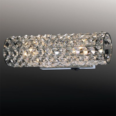 Светильник Odeon Light 2217/2W хром Loden Светильник Odeon Light 2217/2W хром LodenДлинные<br>Настенно-потолочные светильники – это универсальные осветительные варианты, которые подходят для вертикального и горизонтального монтажа. В интернет-магазине «Светодом» Вы можете приобрести подобные модели по выгодной стоимости. В нашем каталоге представлены как бюджетные варианты, так и эксклюзивные изделия от производителей, которые уже давно заслужили доверие дизайнеров и простых покупателей. Настенно-потолочный светильник Odeon light 2217/2W станет прекрасным дополнением к основному освещению. Благодаря качественному исполнению и применению современных технологий при производстве эта модель будет радовать Вас своим привлекательным внешним видом долгое время. Приобрести настенно-потолочный светильник Odeon light 2217/2W можно, находясь в любой точке России.<br><br>S освещ. до, м2: 5<br>Крепление: планка<br>Тип лампы: галогенная / LED-светодиодная<br>Тип цоколя: G9<br>Количество ламп: 2<br>MAX мощность ламп, Вт: 40<br>Длина, мм: 300<br>Расстояние от стены, мм: 100<br>Цвет арматуры: серебристый