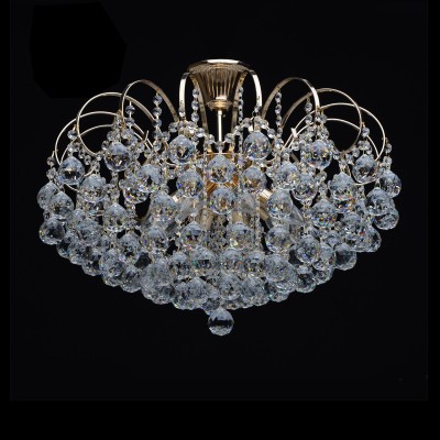 Люстра Mw light 232016708 Жемчуг Люстра Mw light 232016708 ЖемчугПотолочные<br>Описание модели 232016708: Радужные переливы света великолепными бликами распространяются от зажжённого светильника из коллекции Жемчуг! Такое красочное сияние стало возможным, благодаря массивным хрустальным подвескам, которые являются основой декора элегантного потолочного светильника. Металлическое основание светильника цвета французского золота с декоративными элементами в виде завитков служат основой для крепления хрустальных нитей.<br><br>Установка на натяжной потолок: Да<br>S освещ. до, м2: 24<br>Крепление: Крюк<br>Тип лампы: Накаливания / энергосбережения / светодиодная<br>Тип цоколя: E14<br>Количество ламп: 8<br>MAX мощность ламп, Вт: 60<br>Диаметр, мм мм: 580<br>Высота, мм: 430<br>Поверхность арматуры: глянцевый<br>Цвет арматуры: золотой<br>Общая мощность, Вт: 480