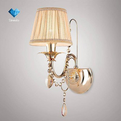 Евросвет 263/1 Strotskis Евросвет 263/1 StrotskisКлассические<br><br><br>Тип лампы: Накаливания / энергосбережения / светодиодная<br>Тип цоколя: E14<br>Количество ламп: 1<br>Ширина, мм: 150<br>MAX мощность ламп, Вт: 40<br>Расстояние от стены, мм: 260<br>Высота, мм: 375