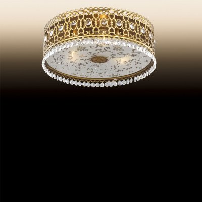 Люстра Odeon light 2641/3C Люстра Odeon light 2641/3CПотолочные<br>Богатый восточный стиль в освещении создаст роскошную атмосферу богатого убранства Вашего дома. Итальянские мастера потрудились на славу, создавая восхитительную люстру Odeon light 2641/3C, пронизанную лоском и аккуратной манерностью. Уже достаточно посмотреть на художественную резку по металлу бронзового мерцания, из которого составлена узорчатая конструкция творения. Корпус изделия представляет собой гармоничное единение каждой детали. Основание люстры Odeon light 2641/3C дополнено художественной росписью в форме мягких узоров. Весь «шатёр» света по периметру украшен переливающимися каменьями в форме гранул и капель. Это сокровище для интерьера, благородное убранство дома!<br><br>Установка на натяжной потолок: Ограничено<br>S освещ. до, м2: 8<br>Крепление: Планка<br>Тип цоколя: E14<br>Количество ламп: 3<br>MAX мощность ламп, Вт: 40<br>Диаметр, мм мм: 312<br>Высота, мм: 110<br>Цвет арматуры: бронзовый