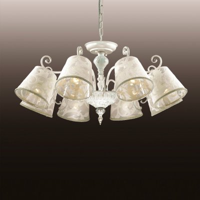 Люстра odeon light 2681/8 DASHER Люстра odeon light 2681/8 DASHERПодвесные<br>Компания «Светодом» предлагает широкий ассортимент люстр от известных производителей. Представленные в нашем каталоге товары выполнены из современных материалов и обладают отличным качеством. Благодаря широкому ассортименту Вы сможете найти у нас люстру под любой интерьер. Мы предлагаем как классические варианты, так и современные модели, отличающиеся лаконичностью и простотой форм. <br>Стильная люстра Odeon light 2681/8 станет украшением любого дома. Эта модель от известного производителя не оставит равнодушным ценителей красивых и оригинальных предметов интерьера. Люстра Odeon light 2681/8 обеспечит равномерное распределение света по всей комнате. При выборе обратите внимание на характеристики, позволяющие приобрести наиболее подходящую модель. <br>Купить понравившуюся люстру по доступной цене Вы можете в интернет-магазине «Светодом».<br><br>Установка на натяжной потолок: Да<br>S освещ. до, м2: 32<br>Крепление: Крюк<br>Тип лампы: накаливания / энергосбережения / LED-светодиодная<br>Тип цоколя: E27<br>Количество ламп: 8<br>MAX мощность ламп, Вт: 60<br>Диаметр, мм мм: 770<br>Высота, мм: 380 - 1100<br>Цвет арматуры: бронзовый