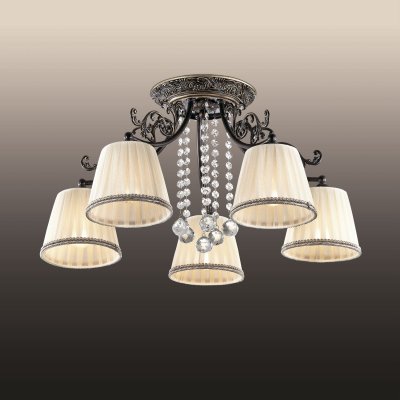 Люстра odeon light 2696/5C VEADO Люстра odeon light 2696/5C VEADOПотолочные<br>Компания «Светодом» предлагает широкий ассортимент люстр от известных производителей. Представленные в нашем каталоге товары выполнены из современных материалов и обладают отличным качеством. Благодаря широкому ассортименту Вы сможете найти у нас люстру под любой интерьер. Мы предлагаем как классические варианты, так и современные модели, отличающиеся лаконичностью и простотой форм. Стильная люстра Odeon light 2696/5C станет украшением любого дома. Эта модель от известного производителя не оставит равнодушным ценителей красивых и оригинальных предметов интерьера. Люстра Odeon light 2696/5C обеспечит равномерное распределение света по всей комнате. При выборе обратите внимание на характеристики, позволяющие приобрести наиболее подходящую модель. Купить понравившуюся люстру по доступной цене Вы можете в интернет-магазине «Светодом».<br><br>Установка на натяжной потолок: Да<br>S освещ. до, м2: 20<br>Крепление: Планка<br>Тип лампы: накаливания / энергосбережения / LED-светодиодная<br>Тип цоколя: E14<br>Количество ламп: 5<br>MAX мощность ламп, Вт: 60<br>Диаметр, мм мм: 610<br>Высота, мм: 300<br>Цвет арматуры: коричневый