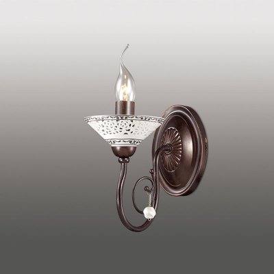 Настенный светильник odeon light 2699/1W REY Настенный светильник odeon light 2699/1W REYФлористика<br><br><br>S освещ. до, м2: 4<br>Тип лампы: накаливания / энергосбережения / LED-светодиодная<br>Тип цоколя: E14<br>Количество ламп: 1<br>Ширина, мм: 130<br>MAX мощность ламп, Вт: 60<br>Расстояние от стены, мм: 130<br>Высота, мм: 220<br>Цвет арматуры: коричневый