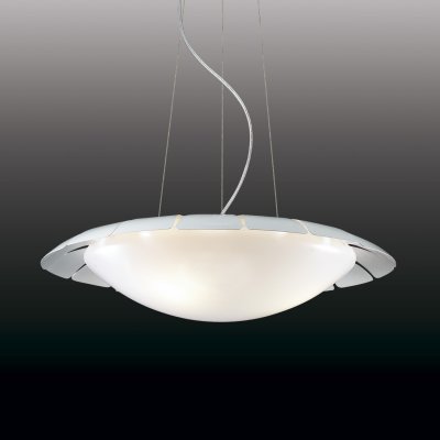 Люстра подвесная odeon light 2752/3 ZITA Люстра подвесная odeon light 2752/3 ZITAПодвесные<br>Компания «Светодом» предлагает широкий ассортимент люстр от известных производителей. Представленные в нашем каталоге товары выполнены из современных материалов и обладают отличным качеством. Благодаря широкому ассортименту Вы сможете найти у нас люстру под любой интерьер. Мы предлагаем как классические варианты, так и современные модели, отличающиеся лаконичностью и простотой форм. Стильная люстра Odeon light 2752/3 станет украшением любого дома. Эта модель от известного производителя не оставит равнодушным ценителей красивых и оригинальных предметов интерьера. Люстра Odeon light 2752/3 обеспечит равномерное распределение света по всей комнате. При выборе обратите внимание на характеристики, позволяющие приобрести наиболее подходящую модель. Купить понравившуюся люстру по доступной цене Вы можете в интернет-магазине «Светодом». Мы предлагаем доставку не только по Москве и Екатеринбурге, но и по всей России.<br><br>Установка на натяжной потолок: Да<br>S освещ. до, м2: 2<br>Крепление: Планка<br>Тип товара: Люстра подвесная<br>Скидка, %: 24<br>Тип лампы: накаливания / энергосбережения / LED-светодиодная<br>Тип цоколя: E14<br>Количество ламп: 3<br>MAX мощность ламп, Вт: 13<br>Диаметр, мм мм: 510<br>Высота, мм: 250 - 1340<br>Цвет арматуры: белый
