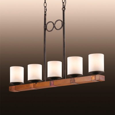 Люстра odeon light 2767/5 FABO Люстра odeon light 2767/5 FABOПодвесные<br>Компания «Светодом» предлагает широкий ассортимент люстр от известных производителей. Представленные в нашем каталоге товары выполнены из современных материалов и обладают отличным качеством. Благодаря широкому ассортименту Вы сможете найти у нас люстру под любой интерьер. Мы предлагаем как классические варианты, так и современные модели, отличающиеся лаконичностью и простотой форм. <br>Стильная люстра Odeon light 2767/5 станет украшением любого дома. Эта модель от известного производителя не оставит равнодушным ценителей красивых и оригинальных предметов интерьера. Люстра Odeon light 2767/5 обеспечит равномерное распределение света по всей комнате. При выборе обратите внимание на характеристики, позволяющие приобрести наиболее подходящую модель. <br>Купить понравившуюся люстру по доступной цене Вы можете в интернет-магазине «Светодом». Мы предлагаем доставку не только по Москве и Екатеринбурге, но и по всей России.<br><br>Установка на натяжной потолок: Да<br>S освещ. до, м2: 20<br>Крепление: Планка<br>Тип лампы: накаливания / энергосбережения / LED-светодиодная<br>Тип цоколя: E27<br>Количество ламп: 5<br>Ширина, мм: 110<br>MAX мощность ламп, Вт: 60<br>Длина, мм: 810<br>Высота, мм: 1150