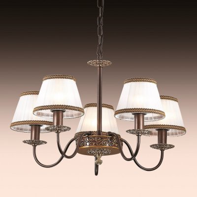 Люстра odeon light 2771/5 MEISA Люстра odeon light 2771/5 MEISAПодвесные<br>Компания «Светодом» предлагает широкий ассортимент люстр от известных производителей. Представленные в нашем каталоге товары выполнены из современных материалов и обладают отличным качеством. Благодаря широкому ассортименту Вы сможете найти у нас люстру под любой интерьер. Мы предлагаем как классические варианты, так и современные модели, отличающиеся лаконичностью и простотой форм. Стильная люстра Odeon light 2771/5 станет украшением любого дома. Эта модель от известного производителя не оставит равнодушным ценителей красивых и оригинальных предметов интерьера. Люстра Odeon light 2771/5 обеспечит равномерное распределение света по всей комнате. При выборе обратите внимание на характеристики, позволяющие приобрести наиболее подходящую модель. Купить понравившуюся люстру по доступной цене Вы можете в интернет-магазине «Светодом». Мы предлагаем доставку не только по Москве и Екатеринбурге, но и по всей России.<br><br>Установка на натяжной потолок: Да<br>S освещ. до, м2: 13<br>Крепление: Крюк<br>Тип лампы: накаливания / энергосбережения / LED-светодиодная<br>Тип цоколя: E14<br>Количество ламп: 5<br>MAX мощность ламп, Вт: 40<br>Диаметр, мм мм: 40<br>Высота, мм: 360 - 1200<br>Цвет арматуры: коричневый
