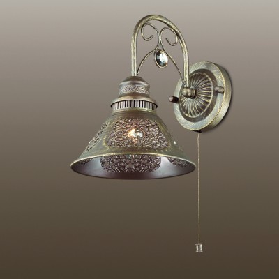 Светильник настенный бра Odeon light 2843/1W KAMUN Светильник настенный бра Odeon light 2843/1W KAMUNКлассика<br>В данном разделе интернет-магазина Светодом Вы сможете купить для освещения дома грациозную модель - Бра 2843/1W серии Kamun оформлена в классическом стиле. Бра состоит из изящного металлического плафона с переплетенным рисунком, хрустального декора и арматуры коричневого цвета с патиной. Данная модель сможет превратить ваш интерьер в восточную сказку. Цоколь Е14. Мощность 1х40W. Нет ламп в комплекте.<br><br>Тип лампы: Накаливания / энергосбережения / светодиодная<br>Тип цоколя: E14<br>Количество ламп: 1<br>Ширина, мм: 190<br>MAX мощность ламп, Вт: 40<br>Расстояние от стены, мм: 260<br>Высота, мм: 265<br>Оттенок (цвет): коричневый с патиной<br>Цвет арматуры: коричневый