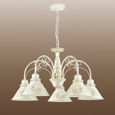 Люстра Odeon light 2844/5 KAMUN Люстра Odeon light 2844/5 KAMUNПодвесные<br>В данном разделе интернет-магазина Светодом Вы сможете купить для освещения дома грациозную модель - Люстра 2844/5 серии Kamun оформлена в классическом стиле. Люстра состоит из изящных металлических плафонов с переплетенным рисунком, хрустального декора и арматуры белого цвета с золотой патиной. Данная модель сможет превратить ваш интерьер в восточную сказку. Цоколь Е14. Мощность 5х40W. Тип крепления крюк . Нет ламп в комплекте.<br><br>Установка на натяжной потолок: Да<br>S освещ. до, м2: 10<br>Крепление: Планка<br>Тип лампы: Накаливания / энергосбережения / светодиодная<br>Тип цоколя: E14<br>Количество ламп: 5<br>MAX мощность ламп, Вт: 40<br>Диаметр, мм мм: 680<br>Оттенок (цвет): белый с золотой патиной<br>Цвет арматуры: белый с золотистой патиной