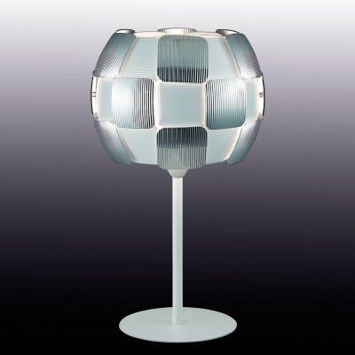 Настольная лампа Odeon light 2860/1T RALIS Настольная лампа Odeon light 2860/1T RALISХай тек<br>В данном разделе интернет-магазина Светодом Вы сможете купить для освещения дома грациозную модель - Настольная лампа 2860/1T серии Ralis выполнена в стиле модерн. Настольная лампа изготовлена из пластика в сочитании цветов белого и хром, цвет базы белый. Прекрасное сочитание современного и неповторимого дизайна. Рекомендовано использование энергосберегающей люминесцентной лампочки.Цоколь Е27. Мощность 1х26W. Нет ламп в комплекте.<br><br>Тип лампы: Накаливания / энергосбережения / светодиодная<br>Тип цоколя: Е27<br>Количество ламп: 1<br>MAX мощность ламп, Вт: 26<br>Диаметр, мм мм: 280<br>Высота, мм: 470<br>Оттенок (цвет): белый/хром<br>Цвет арматуры: серебристый