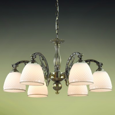 Люстра Odeon light 2868/6 MASALA Люстра Odeon light 2868/6 MASALAПодвесные<br>В данном разделе интернет-магазина Светодом Вы сможете купить для освещения дома грациозную модель - Люстра 2868/6 серии Masala выполнена в классическом стиле. Люстра состоит из белого стекла и арматуры цвета бронза изящно закрученной в канделябр. Сдержанный дизайн и простота линий гармонично сочитаются в интерьере. Цоколь Е27. Мощность 6х40W. Тип крепления крюк Нет ламп в комплекте.<br><br>Установка на натяжной потолок: Да<br>S освещ. до, м2: 12<br>Крепление: Крюк<br>Тип лампы: Накаливания / энергосбережения / светодиодная<br>Тип цоколя: Е27<br>Количество ламп: 6<br>MAX мощность ламп, Вт: 40<br>Диаметр, мм мм: 670<br>Оттенок (цвет): бронзовый<br>Цвет арматуры: бронзовый
