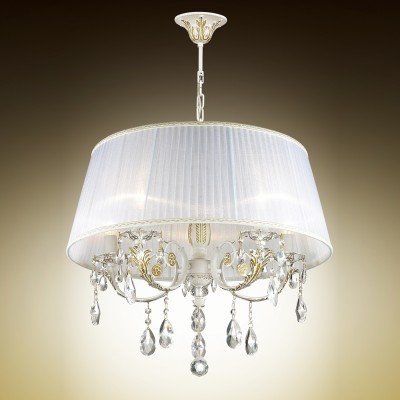 Светильник подвесной Odeon light 2913/5 TIVOLA Светильник подвесной Odeon light 2913/5 TIVOLAПодвесные<br>В данном разделе интернет-магазина Светодом Вы сможете купить для освещения дома грациозную модель - Люстра 2913/5 серии Tivola выполнена в классическом стиле. Покрытие белого цвета декорировано золотом, большой тканевый абажур из прозрачной органзы и завершают классический образ хрустальные подвески. Цоколь Е14. Мощность 5х40W. Тип крепления крюк. Нет ламп в комплекте.<br><br>Установка на натяжной потолок: Да<br>S освещ. до, м2: 10<br>Крепление: Крюк<br>Тип лампы: Накаливания / энергосбережения / светодиодная<br>Тип цоколя: E14<br>Количество ламп: 5<br>MAX мощность ламп, Вт: 40<br>Диаметр, мм мм: 600<br>Оттенок (цвет): арматура белая с позолотой, абажур белый<br>Цвет арматуры: белый с золотым