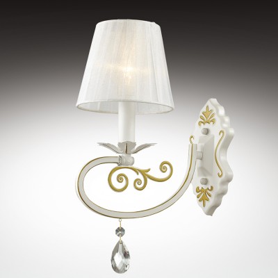 Светильник подвесной Odeon light 2924/1W ANDRIA Светильник подвесной Odeon light 2924/1W ANDRIAКлассические<br>В данном разделе интернет-магазина Светодом Вы сможете купить для освещения дома грациозную модель - Бра 2924/1W серии Andria выполнена в бежевом цвете с элементами золотой патины. Абажур бра сделан из светлой органзы, декоративные элементы выполнены в виде золотых вензелей, завершает образ элегантная подвеска из хрусталя. Цоколь Е14. Мощность 1х40W. Нет ламп в комплекте.<br><br>Тип лампы: Накаливания / энергосбережения / светодиодная<br>Тип цоколя: E14<br>Количество ламп: 1<br>Ширина, мм: 140<br>MAX мощность ламп, Вт: 40<br>Расстояние от стены, мм: 230<br>Высота, мм: 280<br>Оттенок (цвет): бежевый с золотой патиной<br>Цвет арматуры: белый с золотистой патиной