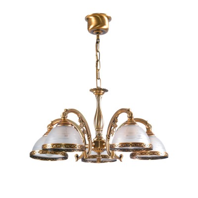 Люстра Mw light 295011005 Ангел Люстра Mw light 295011005 АнгелПодвесные<br>Описание модели 295011005: Изысканная люстра из коллекции «Ангел» выполнена в классическом стиле – эталоне изящества и благородства. Основание из латуни аристократичного оттенка, а изогнутые рожки украшены резными узорами и декоративными элементами в стиле ампир. Ещё более парадный вид люстре придают плафоны из матового стекла в виде перевернутых античных чаш, декорированных утонченной резьбой. Рекомендуемая площадь освещения порядка 15 кв.м.<br><br>Установка на натяжной потолок: Да<br>S освещ. до, м2: 15<br>Крепление: Крюк<br>Тип лампы: накаливания / энергосбережения / LED-светодиодная<br>Тип цоколя: E27<br>Количество ламп: 5<br>MAX мощность ламп, Вт: 60<br>Диаметр, мм мм: 650<br>Длина цепи/провода, мм: 300<br>Высота, мм: 800<br>Поверхность арматуры: глянцевый<br>Цвет арматуры: бронзовый<br>Общая мощность, Вт: 300