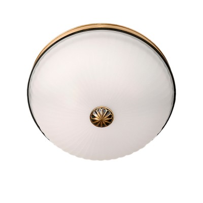 Люстра Mw light 295013402 Ангел Люстра Mw light 295013402 АнгелПотолочные<br>Описание модели 295013402: Люстра из коллекции «Классик» очаровывает благородной простой и, одновременно, грациозностью. Сочетая в себе сдержанность форм и декора в мягких тонах, она представляет прекрасный образец классического стиля. Основание из латуни гармонично дополнено матовым стеклянным плафоном-полусферой. Этот потолочный светильник идеально впишется в практически любую обстановку: спальни, гостиной, столовой оформленных в соответствии с требованиями классического стиля. Рекомендуемая площадь освещения порядка 6 кв.м.<br><br>Установка на натяжной потолок: Ограничено<br>S освещ. до, м2: 6<br>Крепление: Планка<br>Тип лампы: накаливания / энергосбережения / LED-светодиодная<br>Тип цоколя: E27<br>Количество ламп: 2<br>MAX мощность ламп, Вт: 60<br>Диаметр, мм мм: 310<br>Высота, мм: 150<br>Поверхность арматуры: глянцевый<br>Цвет арматуры: латунь<br>Общая мощность, Вт: 120