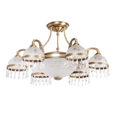 Люстра Mw light 295016008 Ангел Люстра Mw light 295016008 АнгелПотолочные<br>Описание модели 295016008: Образец безупречности форм, декора и цветового решения – это, несомненно, люстра из коллекции «Ангел». Её парадный, торжественный стиль невозможно оставить без внимания: царски изогнутые рожки венчаются плафонами, направленными вниз в виде античных чаш. Выполненные из матового стекла и декорированные металлической каймой из латуни с орнаментальным рисунком, они гармонично сочетаются с основанием из латуни, благодаря чему создается аристократичный, солидный дуэт, способный при этом, освежить и оживить обстановку. Особый шик этой модели придают крупные ромбовидные хрустальные подвески, выполненные из хрусталя высочайшего качества, что еще раз подчеркивает подлинную роскошь этой люстры. Рекомендуемая площадь освещения порядка 24 кв.м.<br><br>Установка на натяжной потолок: Да<br>S освещ. до, м2: 24<br>Крепление: Планка<br>Тип товара: Люстра<br>Тип лампы: накаливания / энергосбережения / LED-светодиодная<br>Тип цоколя: E27<br>Количество ламп: 8<br>MAX мощность ламп, Вт: 60<br>Диаметр, мм мм: 760<br>Высота, мм: 410<br>Поверхность арматуры: глянцевый<br>Цвет арматуры: бронзовый<br>Общая мощность, Вт: 480
