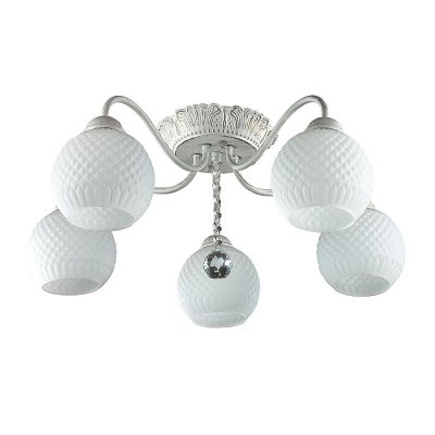 Люстра потолочная Lumion 3122/5C ELODIA Люстра потолочная Lumion 3122/5C ELODIAПотолочные<br>Что нам известно о данной модели: Люстра потолочная 3122/5C серии Elodia оформлена в классическом стиле.Люстра состоит из белоснежных стеклянных плафонов с объемным рисунком и арматуры белого с золотой патиной цвета, украшенной хрустальной подвеской. Каждая линия данной модели несет в себе заряд дивной зимней свежести. Цоколь E27. Мощность 5x60W. Нет ламп в комплекте.<br><br>Установка на натяжной потолок: Ограничено<br>S освещ. до, м2: 15<br>Крепление: Потолочное<br>Тип лампы: накаливания / энергосбережения / LED-светодиодная<br>Тип цоколя: E27<br>Количество ламп: 5<br>Ширина, мм: 620<br>MAX мощность ламп, Вт: 60<br>Диаметр, мм мм: 620<br>Длина, мм: 620<br>Высота, мм: 220<br>Цвет арматуры: белый