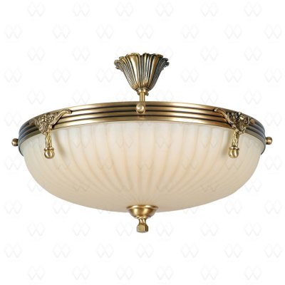 Люстра Mw light 317011504 Афродита Люстра Mw light 317011504 АфродитаПотолочные<br>Описание модели 317011504: Люстра из коллекции «Афродита» покоряет своим грациозным дизайном и удачным цветовым решением. Выполненная в классическом стиле, она отсылает нас к старинным временам благодаря оттенку основания, окрашенного в цвет античной бронзы. Исторический стиль также подчеркнут резными элементами и изящными завитками. Но главная изюминка люстры – широкая чаша-плафон, создающая настоящий греческий колорит. Рекомендуемая площадь освещения порядка 12 кв.м.<br><br>Установка на натяжной потолок: Да<br>S освещ. до, м2: 12<br>Крепление: Крюк<br>Тип лампы: накаливания / энергосбережения / LED-светодиодная<br>Тип цоколя: E14<br>Количество ламп: 4<br>MAX мощность ламп, Вт: 60<br>Диаметр, мм мм: 420<br>Высота, мм: 380<br>Цвет арматуры: бронзовый<br>Общая мощность, Вт: 240