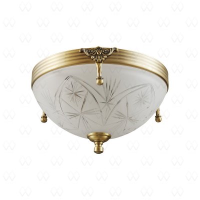Люстра Mw light 317012802 Афродита Люстра Mw light 317012802 АфродитаПотолочные<br>Описание модели 317012802: Истинным ценителям изящества, грации и благородства придется по душе люстра из коллекции «Афродита». Она покоряет четкостью форм и торжественным величием. В центре композиции – большой плафон из матового стекла в виде полусферы, декорированный необычными резным узорами. Освежающий белый тон выгодно смотрится в сочетании с бронзовым оттенком металлического основания, украшенного орнаментом и различными резными элементами. Этот светильник станет идеальным дополнением классического интерьера. Рекомендуемая площадь освещения порядка 6 кв.м.<br><br>Установка на натяжной потолок: Ограничено<br>S освещ. до, м2: 6<br>Крепление: Планка<br>Тип лампы: накаливания / энергосбережения / LED-светодиодная<br>Тип цоколя: E14<br>Количество ламп: 2<br>Ширина, мм: 360<br>MAX мощность ламп, Вт: 60<br>Диаметр, мм мм: 300<br>Длина, мм: 360<br>Высота, мм: 210<br>Поверхность арматуры: глянцевый, рельефный<br>Цвет арматуры: бронзовый<br>Общая мощность, Вт: 80