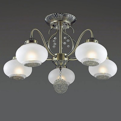 Светильник Lumion 3287/5C Светильник Lumion 3287/5CПотолочные<br>Компания «Светодом» предлагает широкий ассортимент люстр от известных производителей. Представленные в нашем каталоге товары выполнены из современных материалов и обладают отличным качеством. Благодаря широкому ассортименту Вы сможете найти у нас люстру под любой интерьер. Мы предлагаем как классические варианты, так и современные модели, отличающиеся лаконичностью и простотой форм. Стильная люстра Lumion 3287/5C станет украшением любого дома. Эта модель от известного производителя не оставит равнодушным ценителей красивых и оригинальных предметов интерьера. Люстра Lumion 3287/5C обеспечит равномерное распределение света по всей комнате. При выборе обратите внимание на характеристики, позволяющие приобрести наиболее подходящую модель. Купить понравившуюся люстру по доступной цене Вы можете в интернет-магазине «Светодом».<br><br>S освещ. до, м2: 15<br>Крепление: Потолочное<br>Тип лампы: Накаливания / энергосбережения / светодиодная<br>Тип цоколя: E14<br>Количество ламп: 5<br>MAX мощность ламп, Вт: 60<br>Диаметр, мм мм: 580<br>Высота, мм: 340