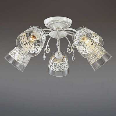 Светильник Lumion 3305/5C Светильник Lumion 3305/5CПотолочные<br>Элегантная серия Delfina в белом исполнении с золотой патиной и ажурным декором на стеклянном плафоне. Функциональная и изящная серия станет изюминкой вашего интерьера.<br><br>Установка на натяжной потолок: Да<br>S освещ. до, м2: 10<br>Крепление: Потолочное<br>Тип лампы: Накаливания / энергосбережения / светодиодная<br>Тип цоколя: E14<br>Количество ламп: 5<br>MAX мощность ламп, Вт: 40<br>Диаметр, мм мм: 695<br>Высота, мм: 285