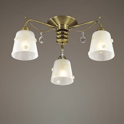 Светильник Lumion 3389/3C Светильник Lumion 3389/3CПотолочные<br>Для серии Sipriano примечательно использование уникального декора в виде очаровательных розочек из стекла, потрясающих по своему уровню исполнения. Центральная чаша основания в цвете бронза декорирована оригинальным декоративным элементом.<br><br>Установка на натяжной потолок: Да<br>S освещ. до, м2: 9<br>Крепление: Потолочное<br>Тип лампы: Накаливания / энергосбережения / светодиодная<br>Тип цоколя: E27<br>Количество ламп: 3<br>MAX мощность ламп, Вт: 60<br>Диаметр, мм мм: 530<br>Высота, мм: 215