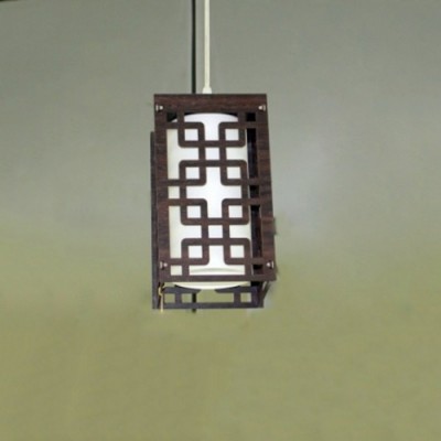 Светильник De Markt 339016701 Светильник De Markt 339016701Одиночные<br>Подвесной светильник – это универсальный вариант, подходящий для любой комнаты. Сегодня производители предлагают огромный выбор таких моделей по самым разным ценам. В каталоге интернет-магазина «Светодом» мы собрали большое количество интересных и оригинальных светильников по выгодной стоимости. Вы можете приобрести их в Москве, Екатеринбурге и любом другом городе России. Подвесной светильник De Markt 339016701 сразу же привлечет внимание Ваших гостей благодаря стильному исполнению. Благородный дизайн позволит использовать эту модель практически в любом интерьере. Она обеспечит достаточно света и при этом легко монтируется. Чтобы купить подвесной светильник De Markt 339016701, воспользуйтесь формой на нашем сайте или позвоните менеджерам интернет-магазина.<br><br>Тип лампы: Накаливания / энергосбережения / светодиодная<br>Тип цоколя: E27<br>Количество ламп: 1<br>Ширина, мм: 140<br>MAX мощность ламп, Вт: 60<br>Длина, мм: 140<br>Высота, мм: 800