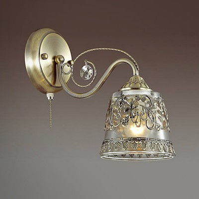 Светильник Lumion 3444/1W Светильник Lumion 3444/1WКлассика<br><br><br>Крепление: Настенное<br>Тип лампы: Накаливания / энергосбережения / светодиодная<br>Тип цоколя: E14<br>Количество ламп: 1<br>Ширина, мм: 125<br>MAX мощность ламп, Вт: 60<br>Расстояние от стены, мм: 250<br>Высота, мм: 240