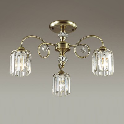 Светильник Lumion 3448/3C Светильник Lumion 3448/3CПотолочные<br>Компактная, функциональная и изящная серия Fabbiana декорирована стильными стеклянными элементами. В качестве плафонов используется массивные хрустальные подвески, создающие переливые и эффектное световое кружево.<br><br>Установка на натяжной потолок: Да<br>S освещ. до, м2: 9<br>Крепление: Потолочное<br>Тип лампы: Накаливания / энергосбережения / светодиодная<br>Тип цоколя: E14<br>Количество ламп: 3<br>MAX мощность ламп, Вт: 60<br>Диаметр, мм мм: 570<br>Высота, мм: 310