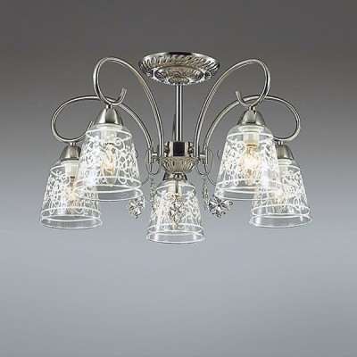 Светильник Lumion 3469/5C Светильник Lumion 3469/5CПотолочные<br><br><br>S освещ. до, м2: 10<br>Крепление: Потолочное<br>Тип лампы: Накаливания / энергосбережения / светодиодная<br>Тип цоколя: E14<br>Количество ламп: 5<br>MAX мощность ламп, Вт: 40<br>Диаметр, мм мм: 545<br>Высота, мм: 295