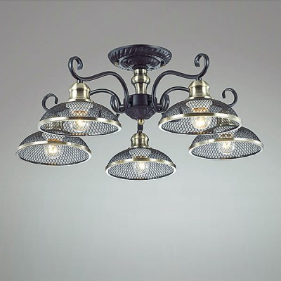 Светильник Lumion 3472/5C Светильник Lumion 3472/5CПотолочные<br>Стильная коллекция с нотками стиля кантри станет украшением интерьера и сделает ваш дом еще уютнее. В плафонх испольется металлическая сетка, которая создаст эффектное светоотражение.<br><br>Установка на натяжной потолок: Да<br>S освещ. до, м2: 15<br>Крепление: Потолочное<br>Тип лампы: Накаливания / энергосбережения / светодиодная<br>Тип цоколя: E27<br>Количество ламп: 5<br>MAX мощность ламп, Вт: 60<br>Диаметр, мм мм: 620<br>Высота, мм: 235