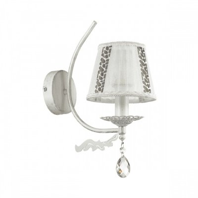Светильник Lumion 3512/1W Светильник Lumion 3512/1WОжидается<br>Серию Nevissima в красивом белом цвете с серебристой патиной украшают декоративная арматура изящного дизайна с очаровательным резным кольцом на основании, прозрачный хрусталь, а также полупрозрачные абажуры из тонкой органзы с нежным цветным узором. Такой светильник станет настоящим украшением, прелестной изюминкой и пикантным дополнением к любому интерьеру<br><br>Тип цоколя: E14<br>Количество ламп: 1<br>Ширина, мм: 150<br>MAX мощность ламп, Вт: 40<br>Длина, мм: 260<br>Расстояние от стены, мм: 25<br>Оттенок (цвет): белый / сереб.патина