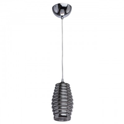 Светильник Mw-light 354018201 Светильник Mw-light 354018201Одиночные<br>354018201 - это Стильный светильник из коллекции «Лоск» отлично дополнит современный интерьер. Хромированное металлическое основание создает эффектный тандем вместе с оригинальными плафонами-подвесами рифленой формы. Они выполнены из глянцевого стекла трендового дымчатого оттенка. Подобная модель предназначена для тех, кто идет в ногу вместе с модными тенденциями.<br><br>S освещ. до, м2: 2<br>Тип лампы: накаливания / энергосбережения / LED-светодиодная<br>Тип цоколя: E14<br>Количество ламп: 1<br>MAX мощность ламп, Вт: 40<br>Диаметр, мм мм: 100<br>Длина цепи/провода, мм: 870<br>Высота, мм: 1140