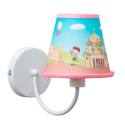 Светильник настенный бра Mw light 365025501 Улыбка Светильник настенный бра Mw light 365025501 УлыбкаДля детской<br>Описание модели 365025501: Яркий и красочный светильник из коллекции Улыбка создан для общего освещения детской комнаты. Абажур у этого бра изготовлены из облегчённого пластика с задорным детским принтом. Рекомендуемая площадь освещения красочного светильника из коллекции Улыбка составляет около 2 кв.м.<br><br>S освещ. до, м2: 2<br>Тип лампы: накаливания / энергосберегающая / светодиодная<br>Тип цоколя: E14<br>Цвет арматуры: белый<br>Количество ламп: 1<br>Ширина, мм: 260<br>Длина, мм: 240<br>Высота, мм: 200<br>Поверхность арматуры: матовый<br>MAX мощность ламп, Вт: 40<br>Общая мощность, Вт: 40
