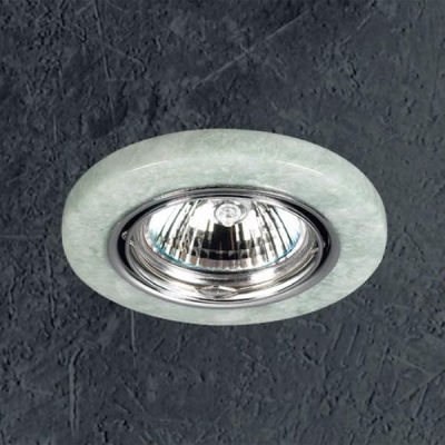 Novotech STONE 369283 Точечный встраиваемый светильник Novotech STONE 369283 Точечный встраиваемый светильникКруглые<br>Декоративный встраиваемый поворотный светильник модели Novotech 369283 из серии STONE отличается следующим качеством: Основание светильника – алюминиевое литьё. Это сплав, основными достоинствами которого являются — устойчивость к практически всем видам негативного воздействия окружающей среды, коррозии, небольшой вес, по сравнению с другими видами металла и экологическая безопасность материала. Декоративный плафон сделан из искусственного камня. Этот материал отличается, без преувеличения, уникальными эксплуатационными качествами. Он прочный и долговечный, влагоустойчивый, гигиеничный (на гладкой поверхности бактерии не приживаются), термостойкий, экологичный и лёгкий. А так же тёплый на ощупь.<br><br>S освещ. до, м2: 3<br>Тип лампы: галогенная<br>Тип цоколя: GU5.3 (MR16)<br>Количество ламп: 1<br>MAX мощность ламп, Вт: 50<br>Диаметр, мм мм: 88<br>Диаметр врезного отверстия, мм: 68<br>Высота, мм: 30<br>Оттенок (цвет): зеленый<br>Цвет арматуры: серебристый