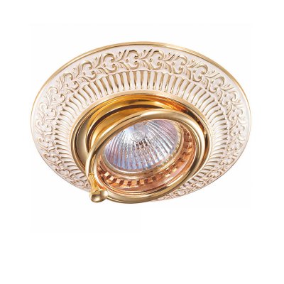 Novotech VINTAGE 370016 Встраиваемый светильник Novotech VINTAGE 370016 Встраиваемый светильникКруглые<br>Декоративный встраиваемый поворотный светильник модели Novotech 370016 из серии VINTAGE отличается следующим качеством: Светильник сделан из сплава цинка. Благодаря сравнительно высоким механическим и литейным качествам, изделия, выполненные из сплава цинка, отличаются высокой точностью деталей декора со сложной конфигурацией. Так же он обладает антикоррозийными свойствами.<br><br>S освещ. до, м2: 3<br>Тип лампы: галогенная/LED<br>Тип цоколя: GU5.3 (MR16)<br>Количество ламп: 1<br>MAX мощность ламп, Вт: 50<br>Диаметр, мм мм: 119<br>Диаметр врезного отверстия, мм: 100<br>Высота, мм: 40<br>Цвет арматуры: белый с золотистой патиной