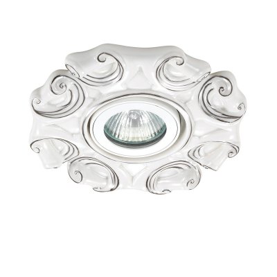 Novotech FARFOR 370041 Встраиваемый светильник Novotech FARFOR 370041 Встраиваемый светильникКруглые<br>Декоративный встраиваемый светильник модели Novotech 370041 из серии FARFOR отличается следующим качеством: Светильник сделан из фарфора. Основным его преимуществом является то, что со временем он не теряет таких своих качеств, как крепость, плотность, прочность, блеск и полупрозрачность. Не подвластен фарфор и коррозии.<br><br>S освещ. до, м2: 3<br>Тип лампы: галогенная/LED<br>Тип цоколя: GU5.3 (MR16)<br>Количество ламп: 1<br>MAX мощность ламп, Вт: 50<br>Диаметр, мм мм: 140<br>Диаметр врезного отверстия, мм: 70<br>Высота, мм: 20<br>Цвет арматуры: серебристый