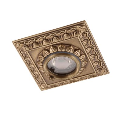 Novotech DAISY 370049 Встраиваемый светильник Novotech DAISY 370049 Встраиваемый светильникКвадратные<br>Встраиваемый светильник модели Novotech 370049 из серии DAISY отличается следующим качеством: Светильник сделан из меди. Такой светильник придаст класс и элегантность вашему дому, будет выглядеть необычайно эффектно и модно, а богатое свечение меди добавит в интерьер ощущение тепла и уюта. С давних пор изделия из меди используются для украшения жилища, так как медь высоко ценилась за свои уникальные качества. В наше время они вновь обретают популярность. Биоэнергетики и медики утверждают, что медные изделия способны очистить окружающее пространство и даже оздоровить человека.<br><br>S освещ. до, м2: 3<br>Тип лампы: галогенная/LED<br>Тип цоколя: GU5.3 (MR16)<br>Количество ламп: 1<br>Ширина, мм: 110<br>MAX мощность ламп, Вт: 50<br>Диаметр врезного отверстия, мм: 70<br>Длина, мм: 110<br>Высота, мм: 10<br>Цвет арматуры: бронзовый