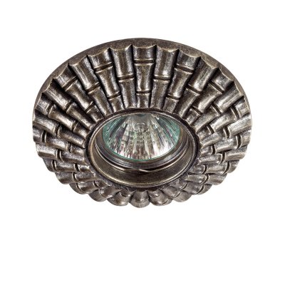 Novotech PATTERN 370134 Встраиваемый светильник Novotech PATTERN 370134 Встраиваемый светильникКруглые<br>Встраиваемые светильники – популярное осветительное оборудование, которое можно использовать в качестве основного источника или в дополнение к люстре. Они позволяют создать нужную атмосферу атмосферу и привнести в интерьер уют и комфорт. Интернет-магазин «Светодом» предлагает стильный встраиваемый светильник Novotech 370134. Данная модель достаточно универсальна, поэтому подойдет практически под любой интерьер. Перед покупкой не забудьте ознакомиться с техническими параметрами, чтобы узнать тип цоколя, площадь освещения и другие важные характеристики. Приобрести встраиваемый светильник Novotech 370134 в нашем онлайн-магазине Вы можете либо с помощью «Корзины», либо по контактным номерам. Мы доставляем заказы по Москве, Екатеринбургу и остальным российским городам.<br><br>S освещ. до, м2: 3<br>Тип лампы: галогенная/LED<br>Тип цоколя: GU5.3 (MR16)<br>Количество ламп: 1<br>MAX мощность ламп, Вт: 50<br>Диаметр, мм мм: 120<br>Диаметр врезного отверстия, мм: 65<br>Высота, мм: 15<br>Цвет арматуры: бронзовый