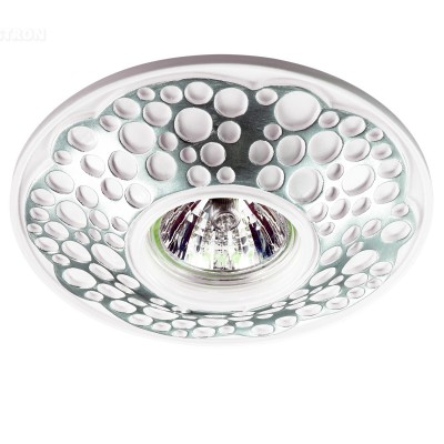 Novotech PATTERN 370217 Светильник встраиваемый Novotech PATTERN 370217 Светильник встраиваемыйКруглые<br>Встраиваемый декоративный светильник модели Novotech 370217 из серии PATTERN отличается следующим качеством: Светильник произведён из натурального камня песчаника. Его главные преимущества - долговечность, уникальные экологические и бактерицидные качества, чистота цвета, однородность структуры, малое влагопоглощение. Сложность в обработке компенсируется красотой и долговечностью изделия. Песчаник используется в течение многих веков и сегодня находится на пике популярности. Светильник, созданный из песчаника, позволит внести в интерьер нотку роскоши и неповторимый дух вечности. Использование натурального камня в изготовлении светильника создаст особое настроение в Вашем доме.<br><br>Тип лампы: галогенная/LED<br>Тип цоколя: GX5.3<br>MAX мощность ламп, Вт: 50<br>Диаметр, мм мм: 135<br>Диаметр врезного отверстия, мм: 65<br>Высота, мм: 18<br>Цвет арматуры: серебристый